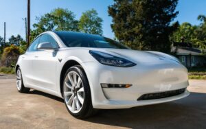 Here is Why Your Tesla is Not Showing Other Cars!