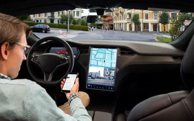 Tesla Not Showing Traffic